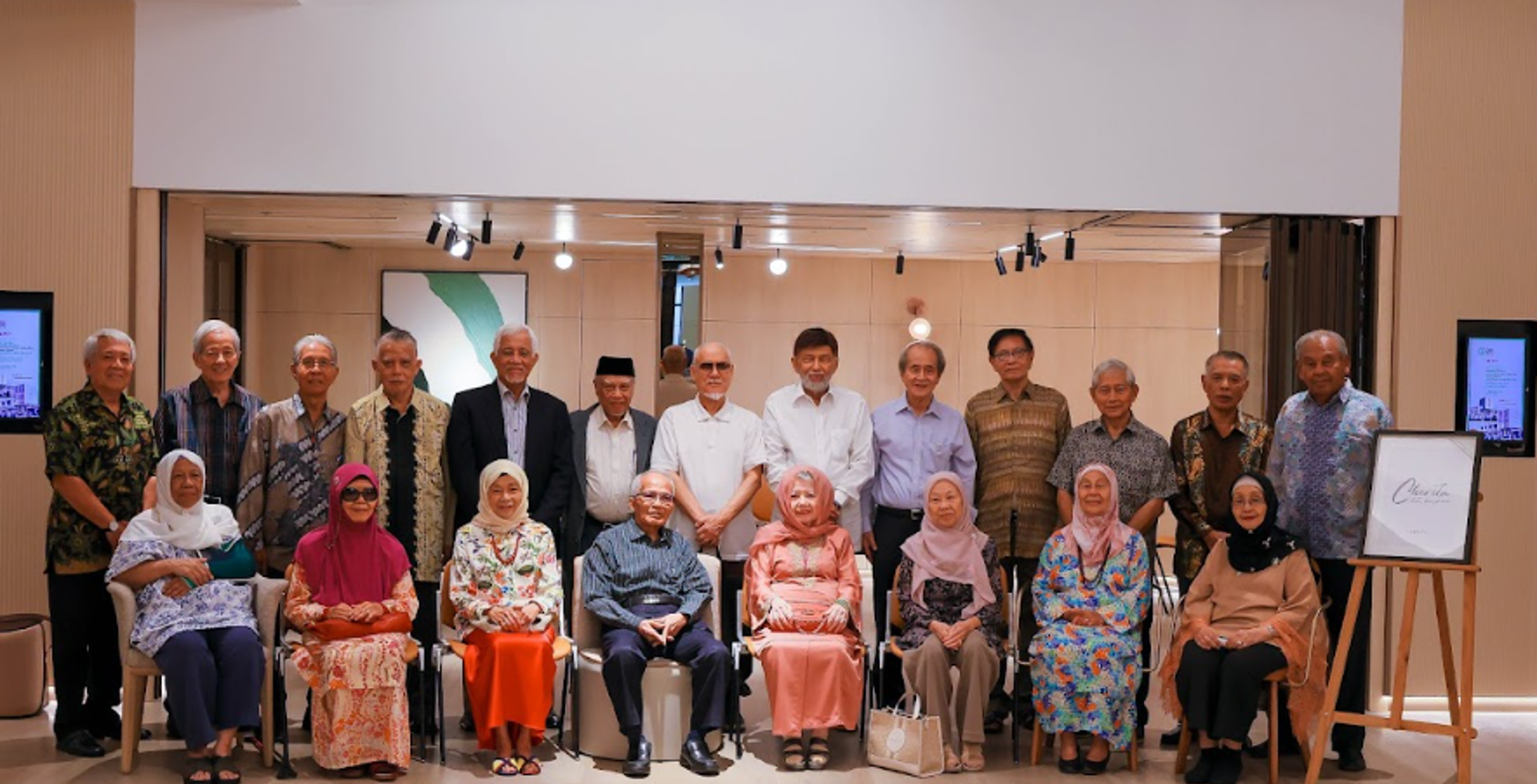 Dokumentasi bersama Alumni Dewan Latehan RIDA di Hotel Hilton, Petaling Jaya